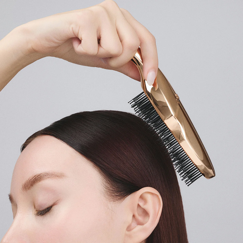 毛髪、頭皮にやさしいブラッシングを提供